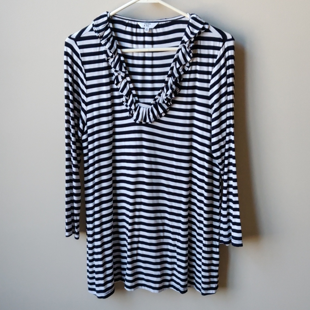 Crown & Ivy Ruffle Neck Striped Tunic M